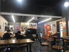 大堂-老谭虾王蟹皇·龙虾·烧烤(蝴蝶湾店)