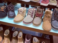 -UGG(燕莎奥特莱斯购物中心店)