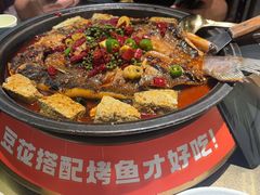 -江河里麻辣烤鱼(奉贤宝龙广场店)