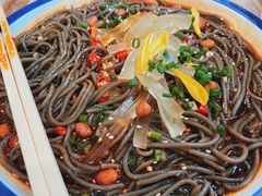 鲜辣蕨根粉-椿记烧鹅(建干路店)