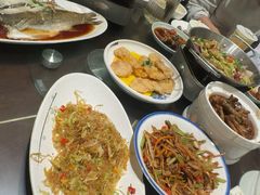 -小菜园新徽菜(蚌埠蚌山万达店)