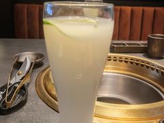 -铭牛烧肉·和牛海鲜自助(高新月牙湖店)