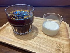 -ZING COFFEE 镜咖啡