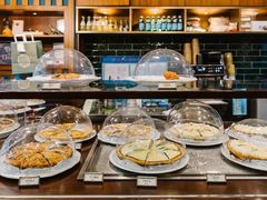 面包甜点陈列柜-Pie Bird(新闸路店)