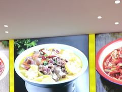 -川流不息·地道川菜·小龙虾(松东路店)