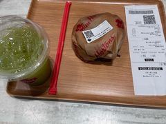 -Tims天好咖啡·贝果(雁展路万象天地店)