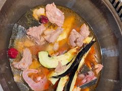 -遇东北林区铁锅炖(南开店)