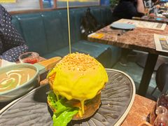 -Let'sBURGERplus·非常创意汉堡(三里屯店)