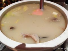 鸭架豆腐汤-金鸭季·北京烤鸭(深业上城店)