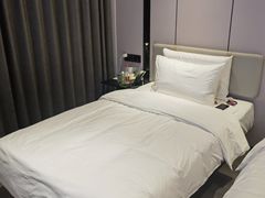 -长沙五一广场东塘地铁站亚朵酒店