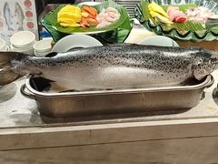 -飨食汇全日制餐厅·昆山皇冠假日酒店(九方店)