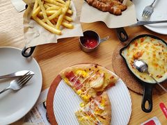 -必胜客(WOW宝龙城市广场店)