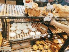 -皇冠幸福里动物奶油生日蛋糕(万达店)