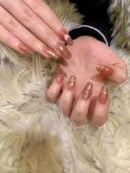 -M Nails & Beauty美甲美睫美体