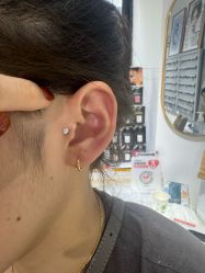 -AI艾耳·专业手工耳洞·穿孔美学馆