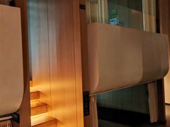 -涨巢·潮玩水疗局