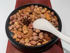 盐焗花生腰果-北平楼·烤鸭·北京菜(牡丹园店)