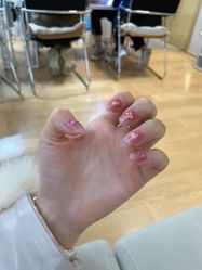 -UGIRL有个美甲