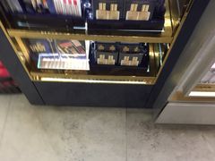 -日上免税店(三径路t3店)
