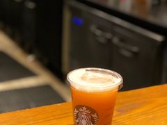 冰摇桃桃柠香茶-星巴克(重庆火车北站北广场II店)