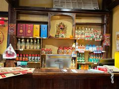 -富正毅三下锅·湘西韵味(天门山索道店)