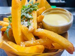 -普朗姆生蚝牛排馆 The Plump Oyster(成都摩方购物中心店)