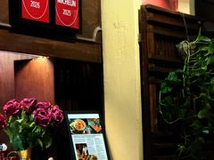 -Phensiri Thai Restaurant
