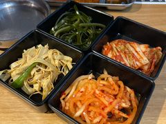 -青瓦炭韩潮烤肉(花园道店)