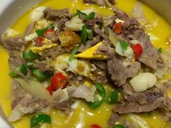 拆骨肉焖土鸡蛋-老湘亲·品鉴湘菜(蔡塘爱琴海店)