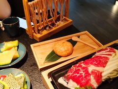 -湊湊火锅·茶憩(打浦桥日月光店)