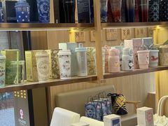 -霸王茶姬(南强街店)