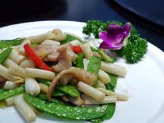 藕节炒猪颈肉-五姊妹海鲜(火车站店)