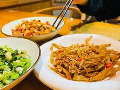 -胡子大厨·超级小炒肉(晶耀前滩店)