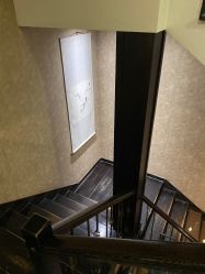 -威思丽高温瑜伽会馆