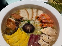 本帮全家福-城北食府(枫林店)