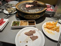-山焱·炭火自助烤肉(周浦万达店)