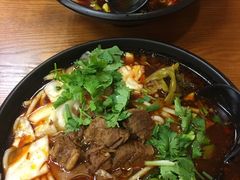 -鑫花溪牛肉米粉(凤凰街创始总店)