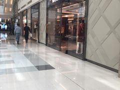 -BURBERRY(上海港汇恒隆广场店)