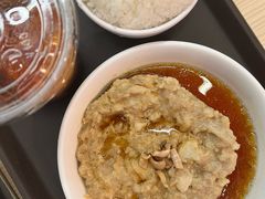 土魷肉餅飯-太兴烧味餐厅(香港机场店)