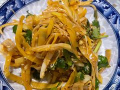 -蜗牛小馆醉乡民谣云南菜(惠新西里店)