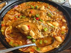 雅菲铁板臭桂鱼-YAFEE雅菲·粤菜·湘菜·融合菜(魏公村店)
