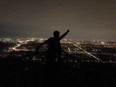 -鬼笑石后山停车场