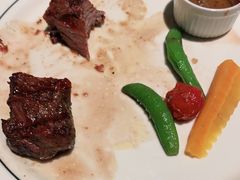 -食间牛排(湖西路店)