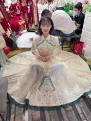 -NaNa婚纱礼服馆