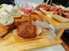-艺林烤肉城(光明店)