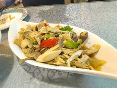 -汗腾格里·风味餐厅(新疆驻京办店)