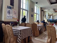 -起士林西餐厅(东经路店)