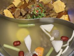-左庭右院鲜牛肉火锅(环球港店)