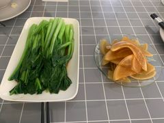 白灼芥兰-成记海鲜粥(意大利风情街店)