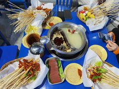 -马路边边·成都串串(翠柏路店)